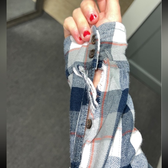 Abercrombie & Fitch Flannel - Picture 5 of 5